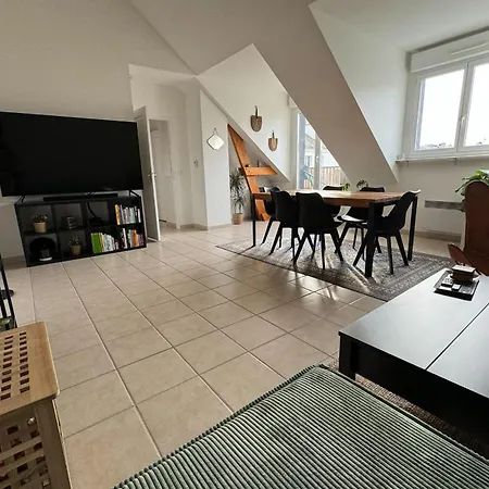 Spacious Flat With Terrace * Caen